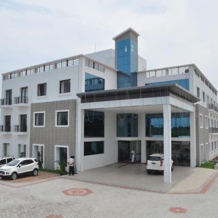 Chandra Royal Inn Velankanni Buitenkant foto