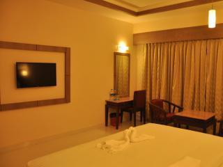 Chandra Royal Inn Velankanni Buitenkant foto