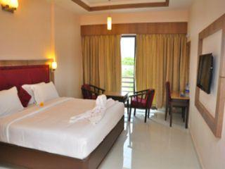 Chandra Royal Inn Velankanni Buitenkant foto